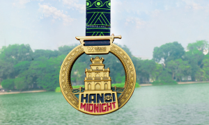 Hanoi Midnight marathon medal inspired by folk stories