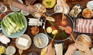 How much time should I spend eating hotpot?